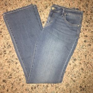 New S10 slight boot cut jeans - classic! Last call⏰️